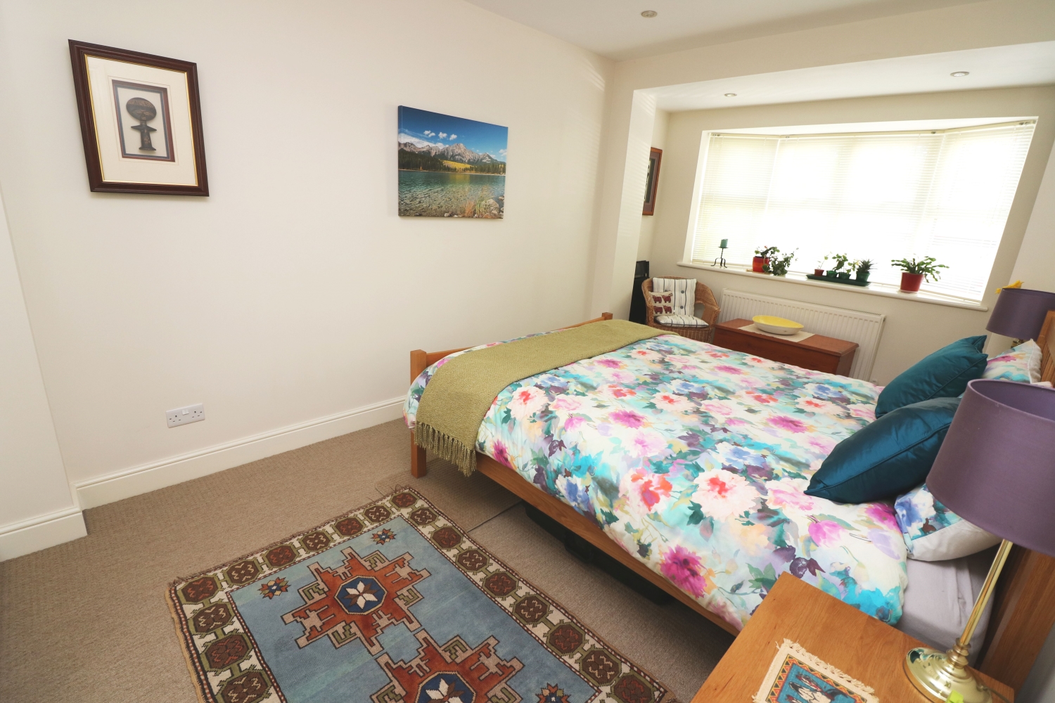 Chiltern Close, StainesuponThames, Surrey, TW18 Nevin And Wells